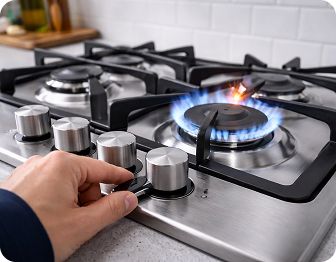 Auto-ignition gas hobs